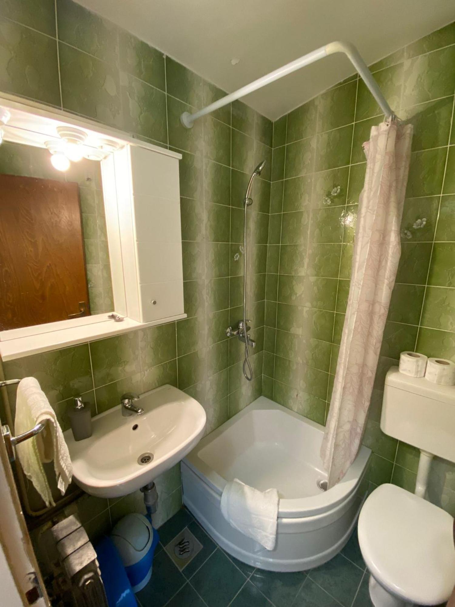 Apartmani Roko Drvenik  Exteriör bild