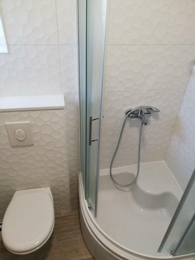 Apartmani Roko Drvenik  Exteriör bild