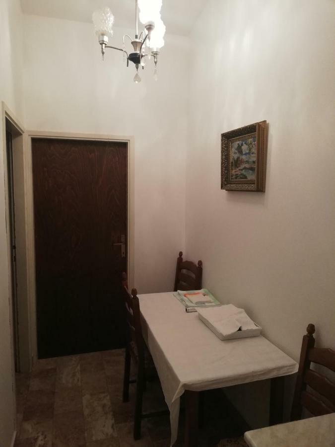 Apartmani Roko Drvenik  Exteriör bild